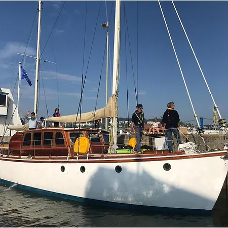 Botel Port Yacht Vintage Deauville