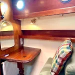 Ботель Port Yacht Vintage Довиль