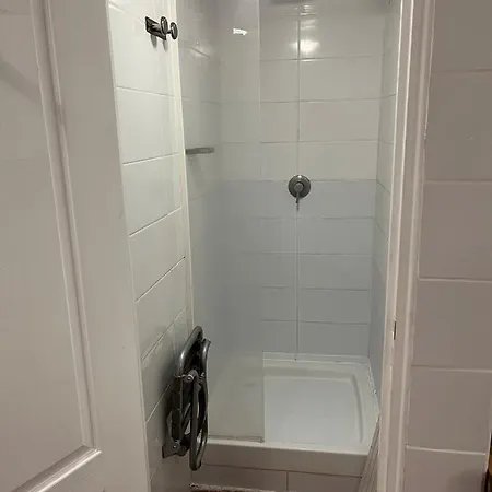 Port Yacht Vintage ספינת מלון *