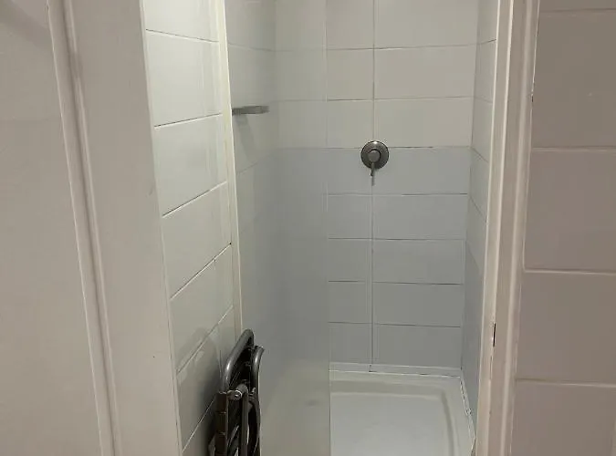 Port Yacht Vintage ספינת מלון *