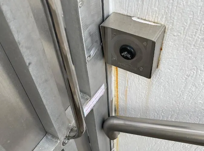 ספינת מלון Port Yacht Vintage דוביל